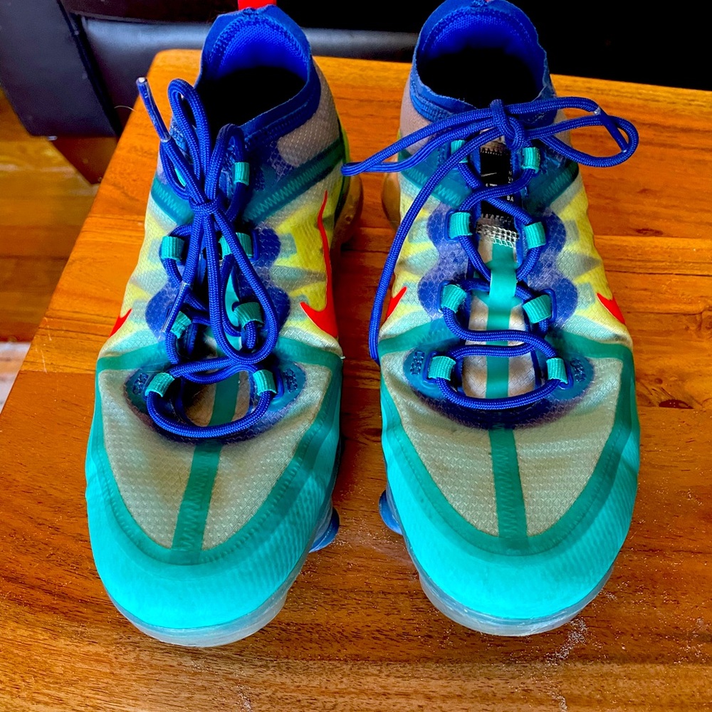 Big kid’s  Nike Vapormax size 6.5 Y